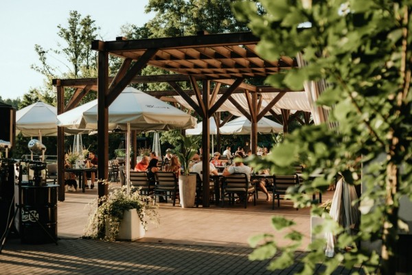 RESTAURACJA „RÓŻA WIATRÓW”